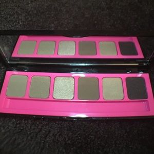 Bobbi Brown Ultra Nude Palette (No Brush)